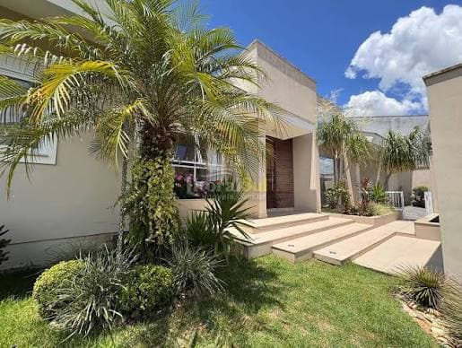 Casa de vila mobiliada para locação anual